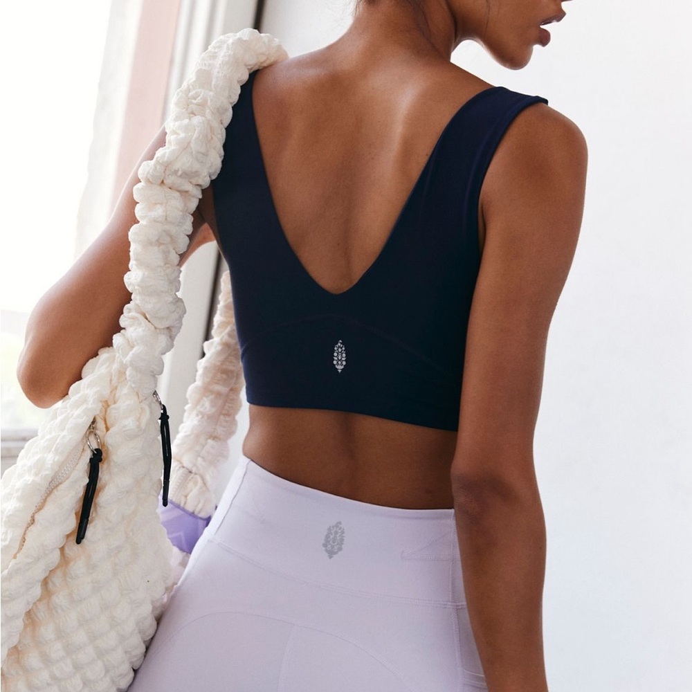 New Never Better Crop XS